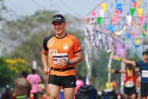 BIB: 
                            <button type="button" onclick="openModal(9911275)" class="btn btn-primary btn-sm float-right btn-popup" data-toggle="modal" data-target=".modal-high-quality">
                        <i class="fas fa-shopping-cart"></i> Add to Cart
                    </button>
                                            <button type="button" onclick="isThisMe(9911275, true)" class="btn btn-success btn-sm float-right btn-popup btn-isme hidden" data-toggle="tooltip" data-placement="bottom" title="นี่คือรูปของคุณใช่ไหม คลิกที่นี่เพื่อเอาเข้าอัลบั้ม">
                        <i class="fas fa-plus"></i> Add to album
                    </button>
                    <button type="button" onclick="isThisMe(9911275, false)" class="btn btn-warning btn-sm float-right btn-popup btn-isnotme hidden">
                        <i class="fas fa-ban"></i> Remove from album
                    </button>